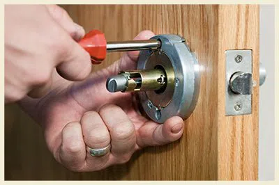 Evanston IL Locksmith Store Evanston, IL 847-777-0517 - 10-residential-lockouts