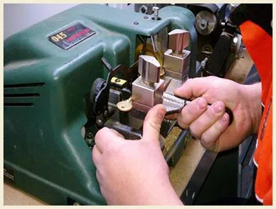 Evanston IL Locksmith Store Evanston, IL 847-777-0517 - 18-key-making